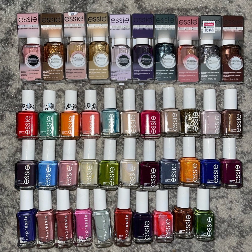 HUGE Essie Nail Polish Bundle